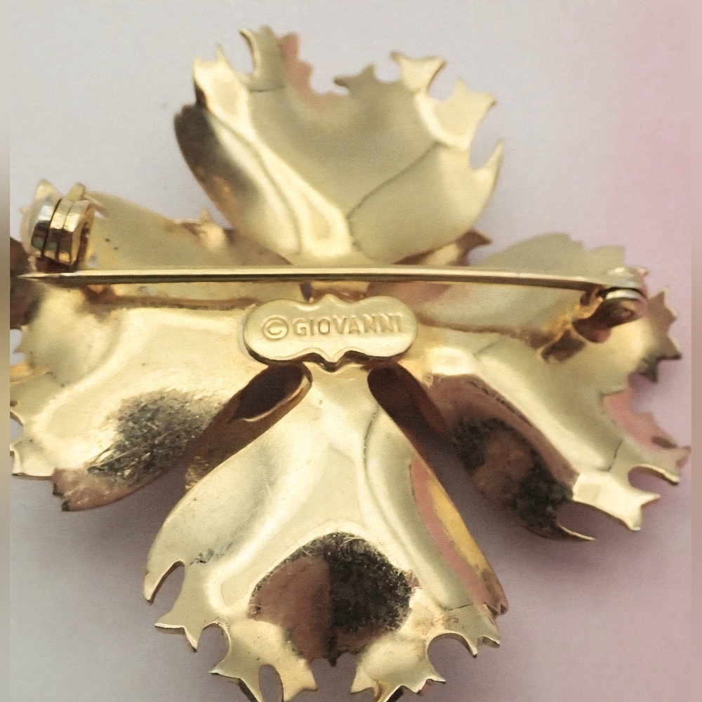 Vintage Giovanni Mate Chic Gold Floral Brooch - Picture 2 of 2